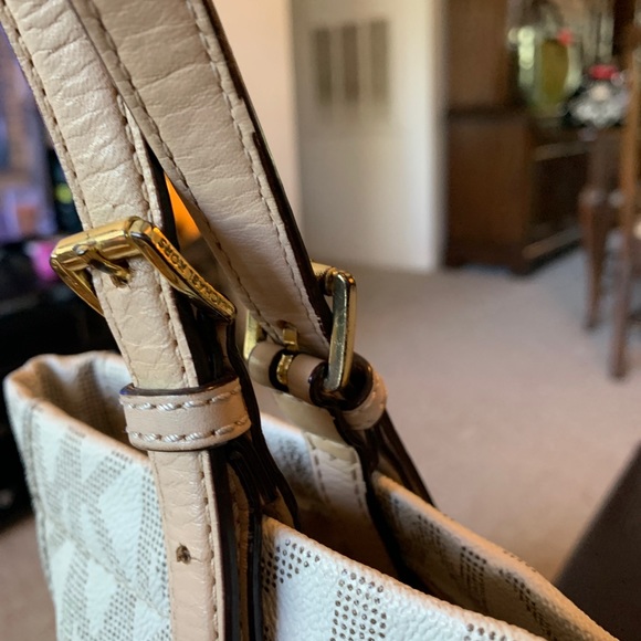 Not for Sale - Picture 4 of 8